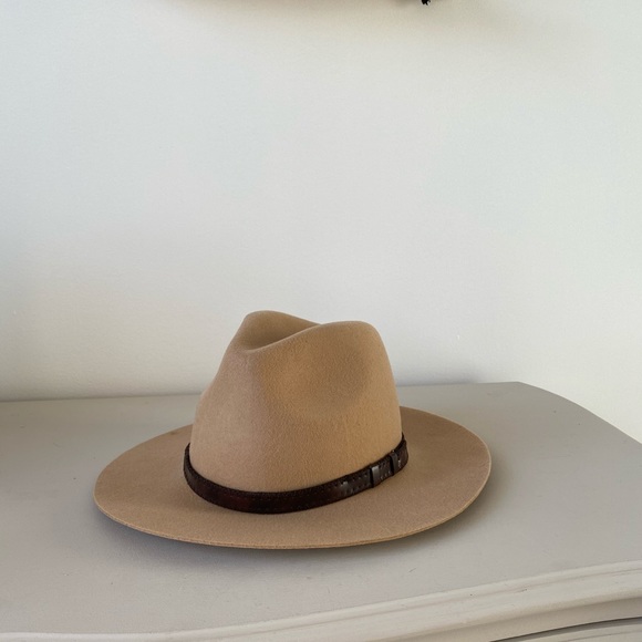 Shop Stevie Hat - Picture 2 of 4